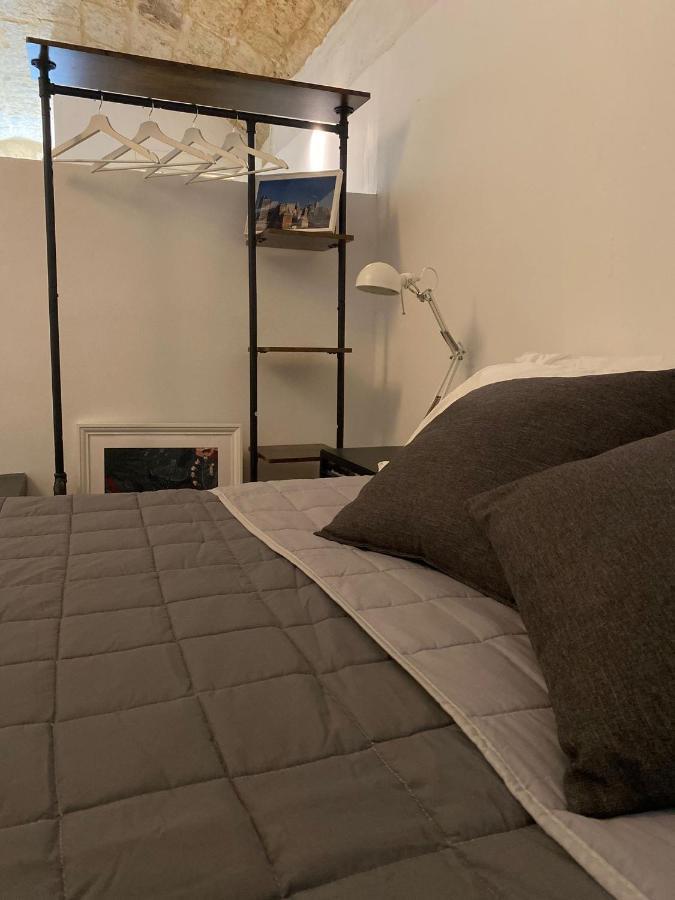 Bari Landlord 31- Old Town Apartment Buitenkant foto